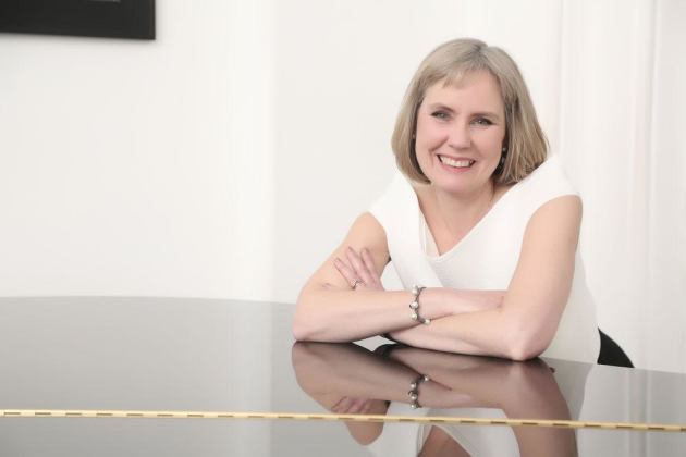 Suzanne Lewis, Arc Data